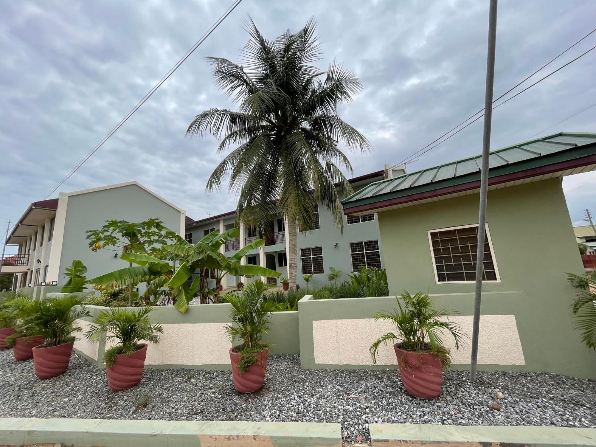 Connect Africa Apartments Spintex Екстериор снимка